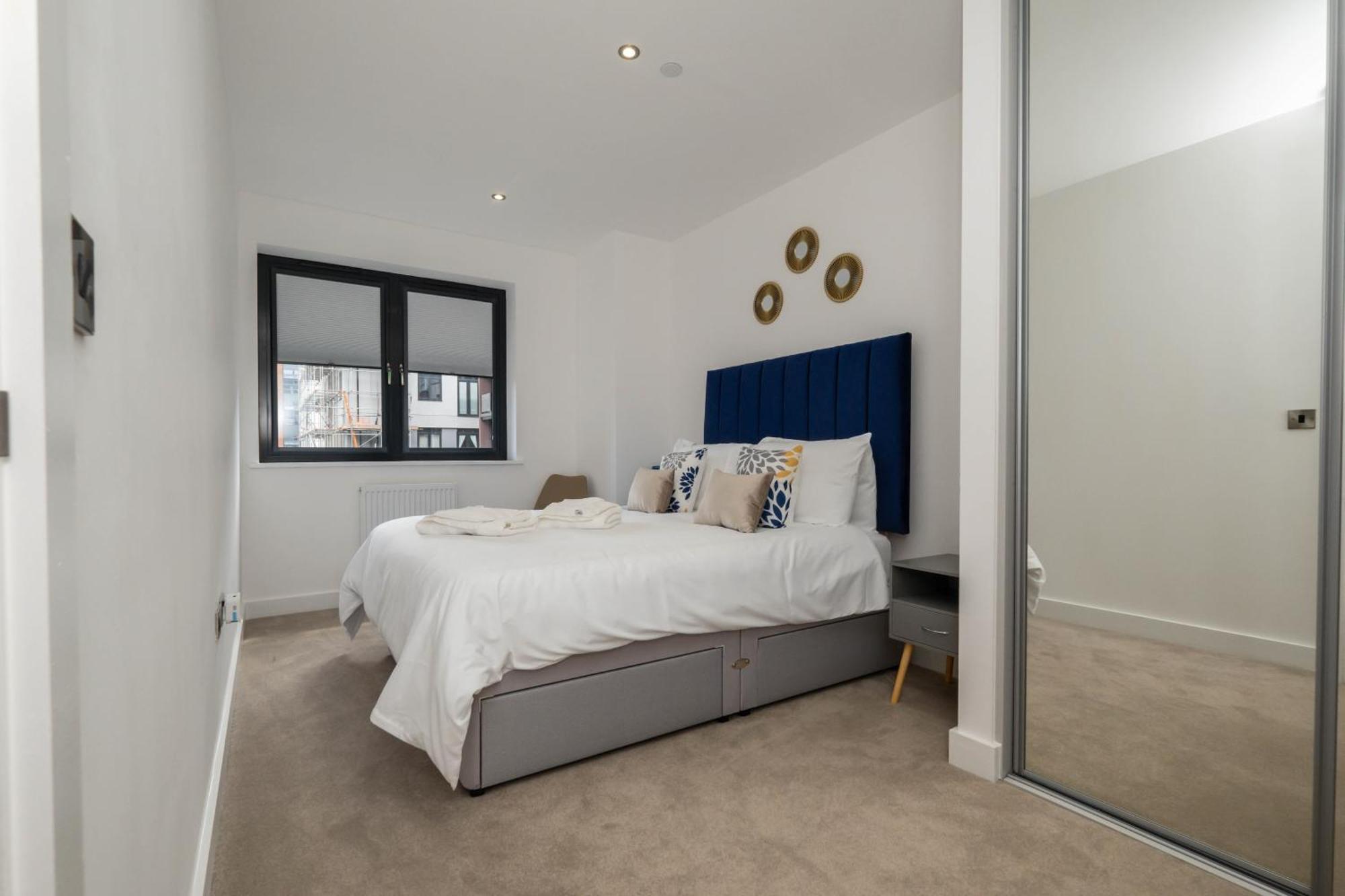 Brand New 2 Bedroom Apartment Centre Of Solihull Exteriör bild