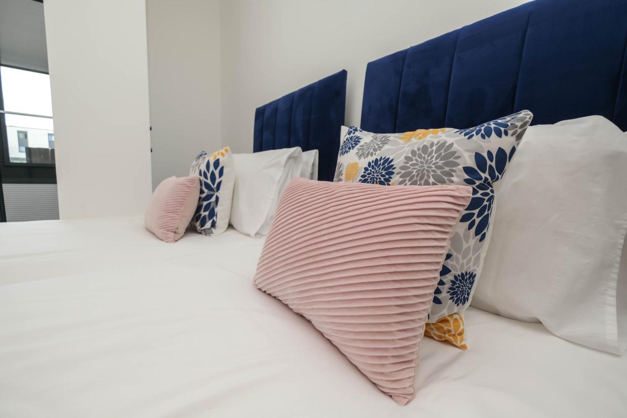 Brand New 2 Bedroom Apartment Centre Of Solihull Exteriör bild