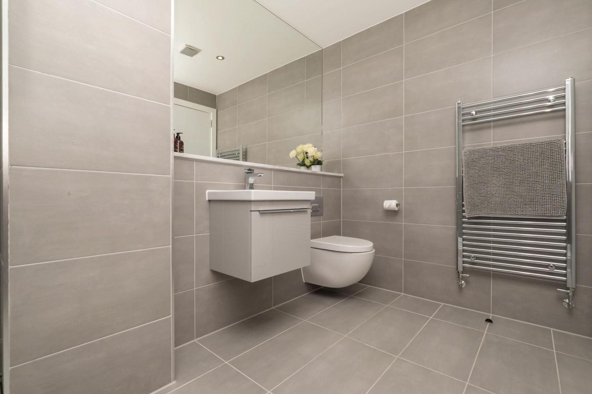 Brand New 2 Bedroom Apartment Centre Of Solihull Exteriör bild